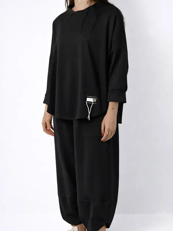 Completo due pezzi PRIMAVERA composto da camicia e pantaloni in tessuto morbido e compatto