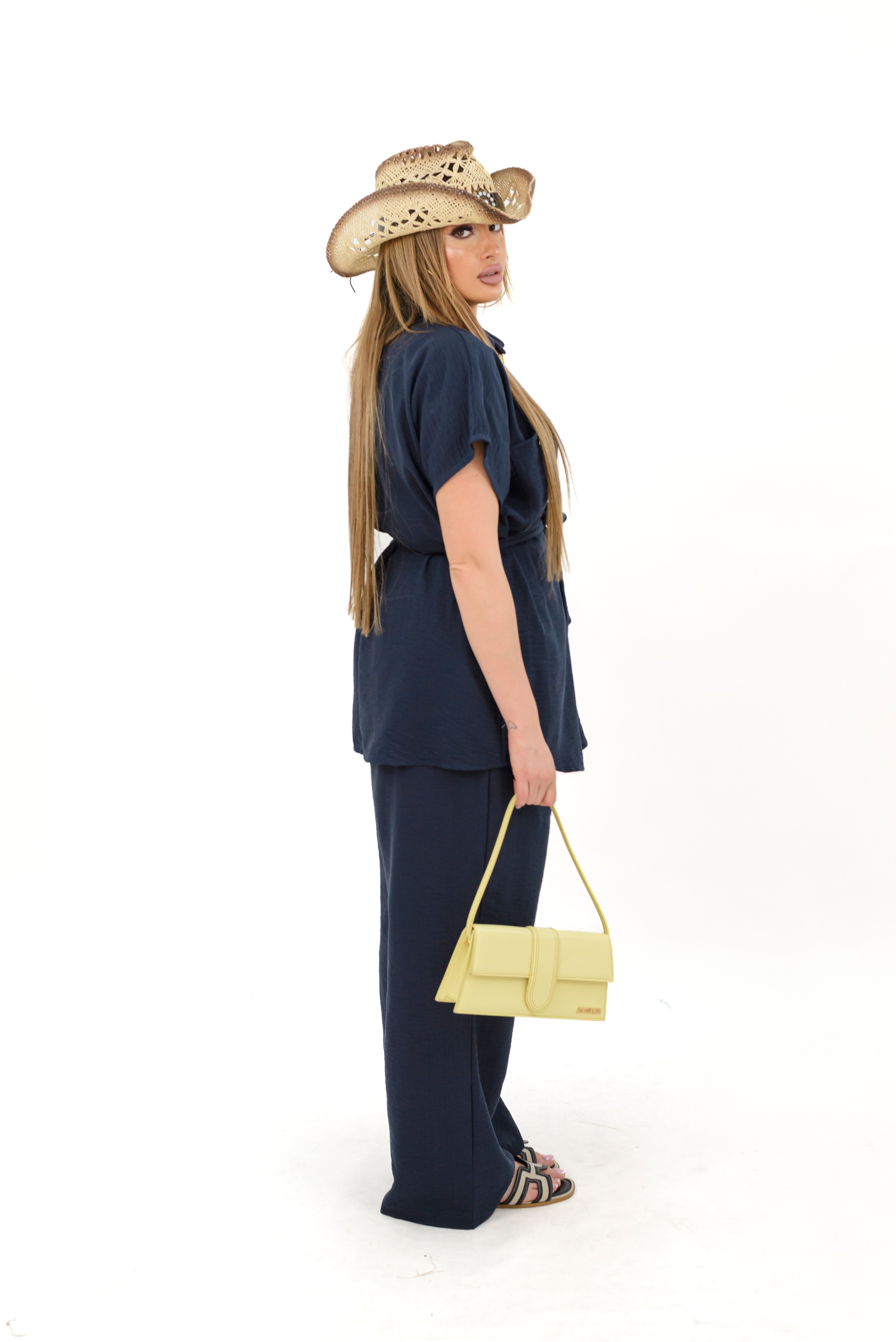 Coordinated Linen Angelica