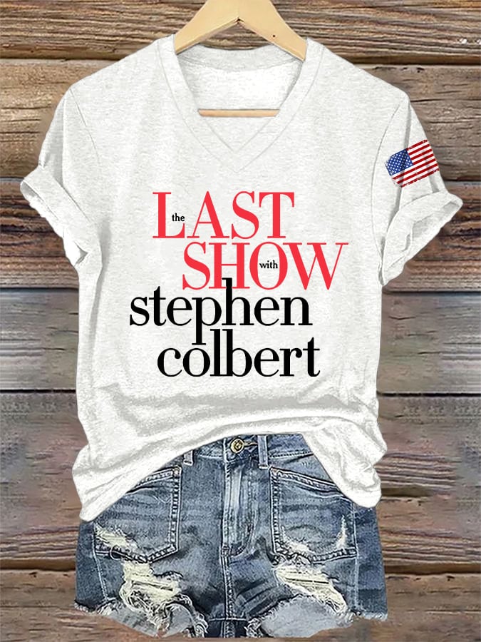 🔥Acquista 3 e ricevi il 15% di sconto🔥T-Shirt Retro Stampa Ultimo Spettacolo con Scollo a V