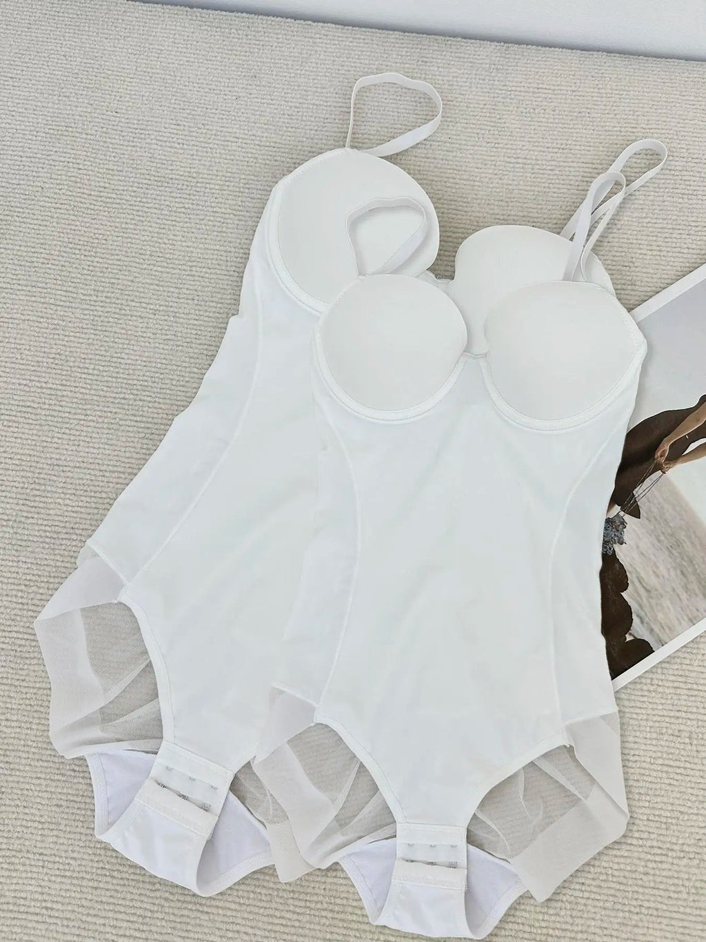 Body string gainant pour femme, couleur unie, maille contrastante transparente, bretelles réglables, contrôle du ventre, pour toutes les saisons