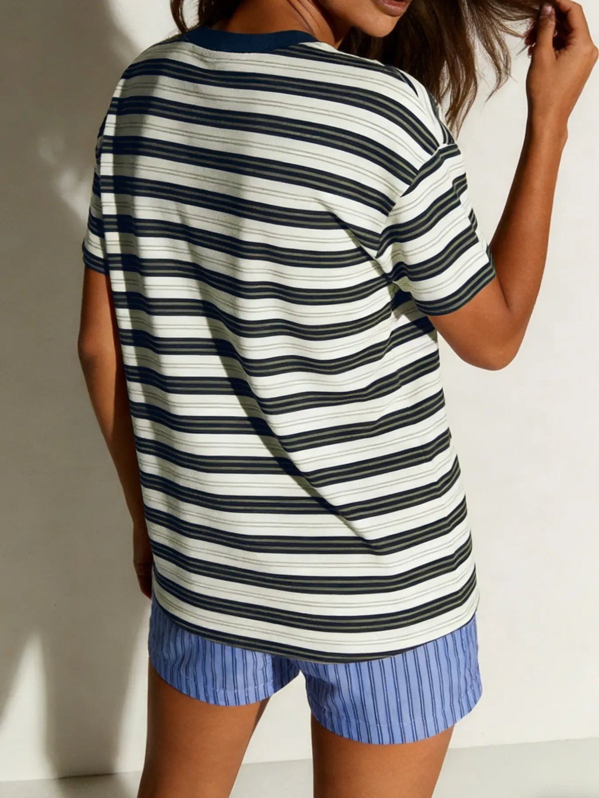Women's Classic Casual Striped Long Sleeve Spring Fall Round Neck Fitted Top
