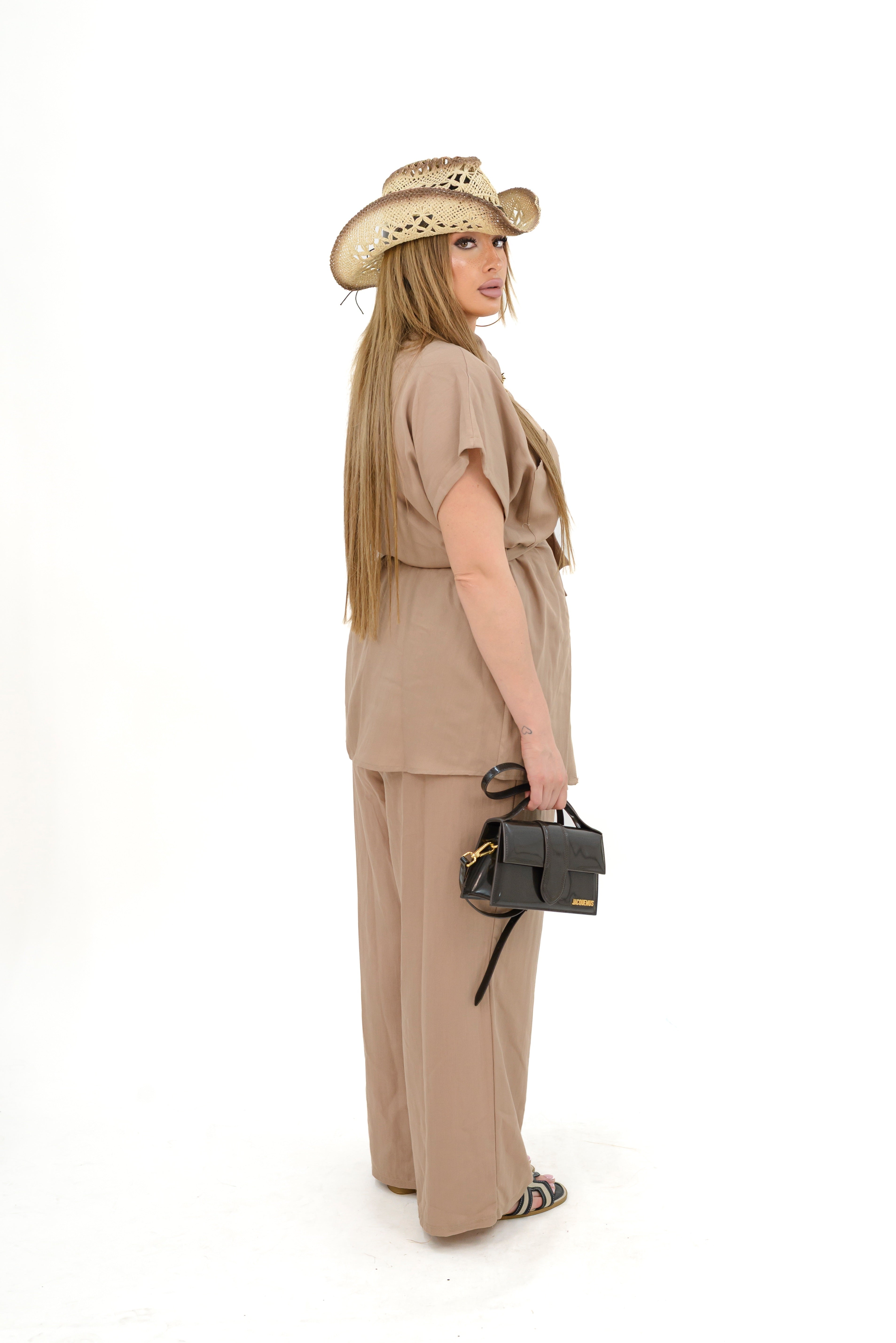 Coordinated Linen Angelica