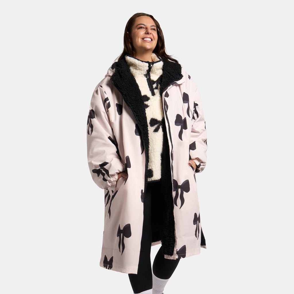 Peignoir de Séchage Imperméable Coupe-Vent, Robe de Changement Doublée Polaire Sherpa Douce, Manteau Veste à Capuche Surdimensionné à Manches Longues pour Enfants, Adultes, Hommes, Femmes, Surf, Plage, Natation, Restez au Sec