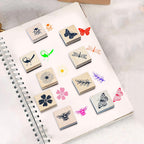 9 Timbri Vintage in Legno con Gomma, Timbri in Legno per Lavorazione Modelli di Farfalle Uccelli Coccinelle Fiori Piante, Set di Timbri in Gomma ad Inchiostro per Scrapbooking, Arte Fai da Te e Diari