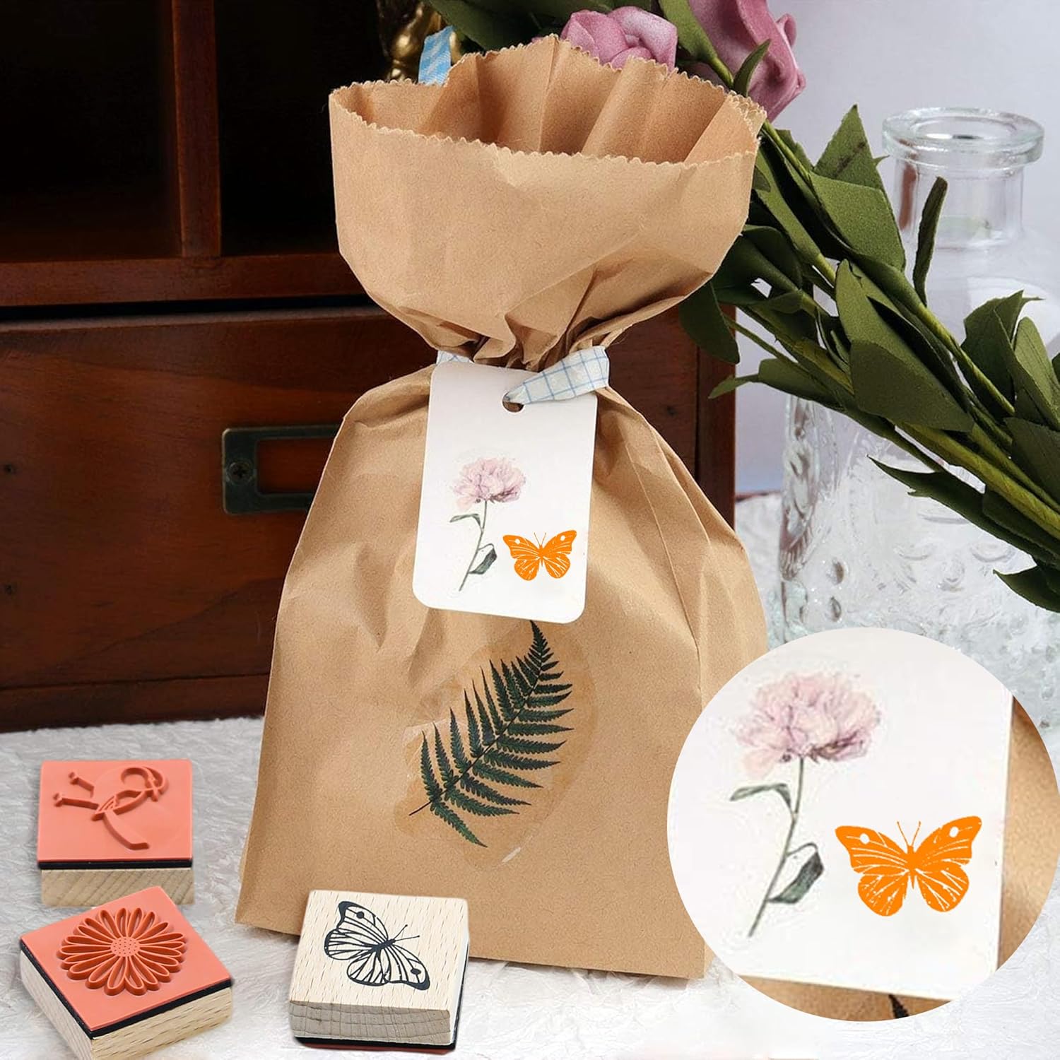 9 Timbri Vintage in Legno con Gomma, Timbri in Legno per Lavorazione Modelli di Farfalle Uccelli Coccinelle Fiori Piante, Set di Timbri in Gomma ad Inchiostro per Scrapbooking, Arte Fai da Te e Diari