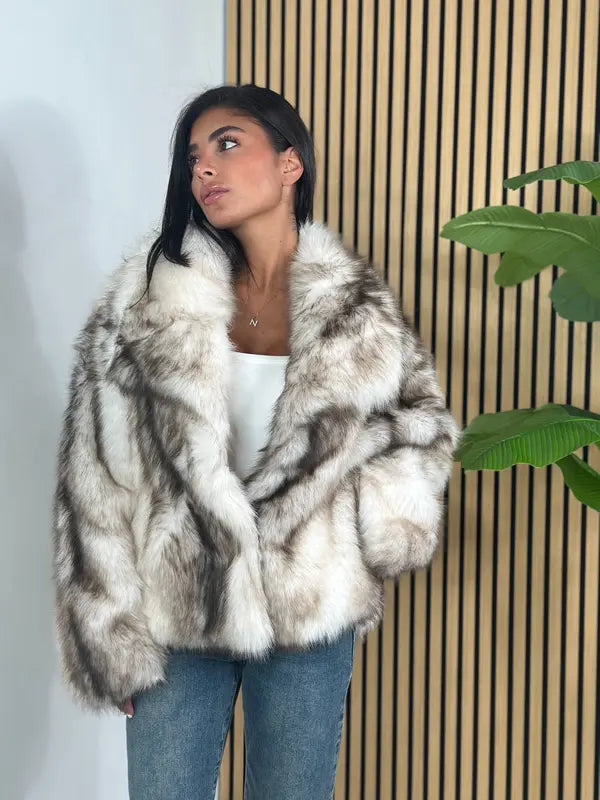 Veste en fausse fourrure unie pour femme, manteau décontracté à col et manches longues pour l'automne et l'hiver, vêtements quotidiens pour femme, hauts mignons