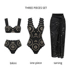 Costume da bagno intero/Due pezzi nero con ferretto e ritagli