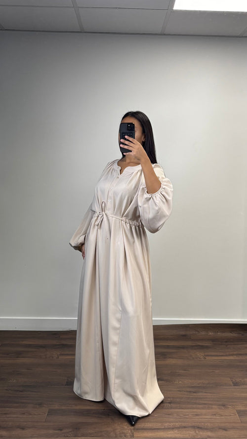 Robe mastoura ou cintrée