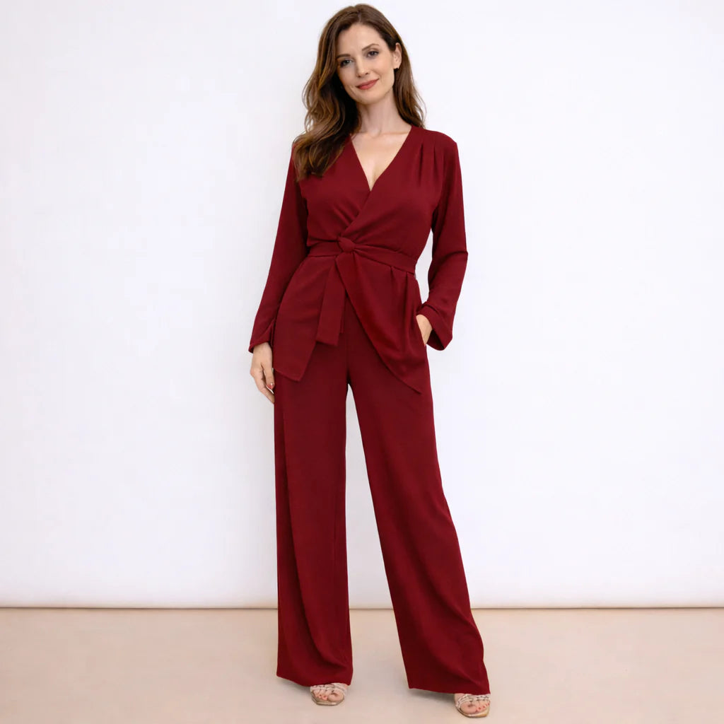 Completo pantalone e maglia incrociata