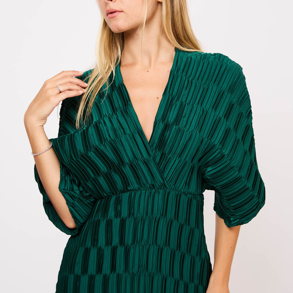 [2026.COUTURE] Abito midi plissettato con maniche kimono