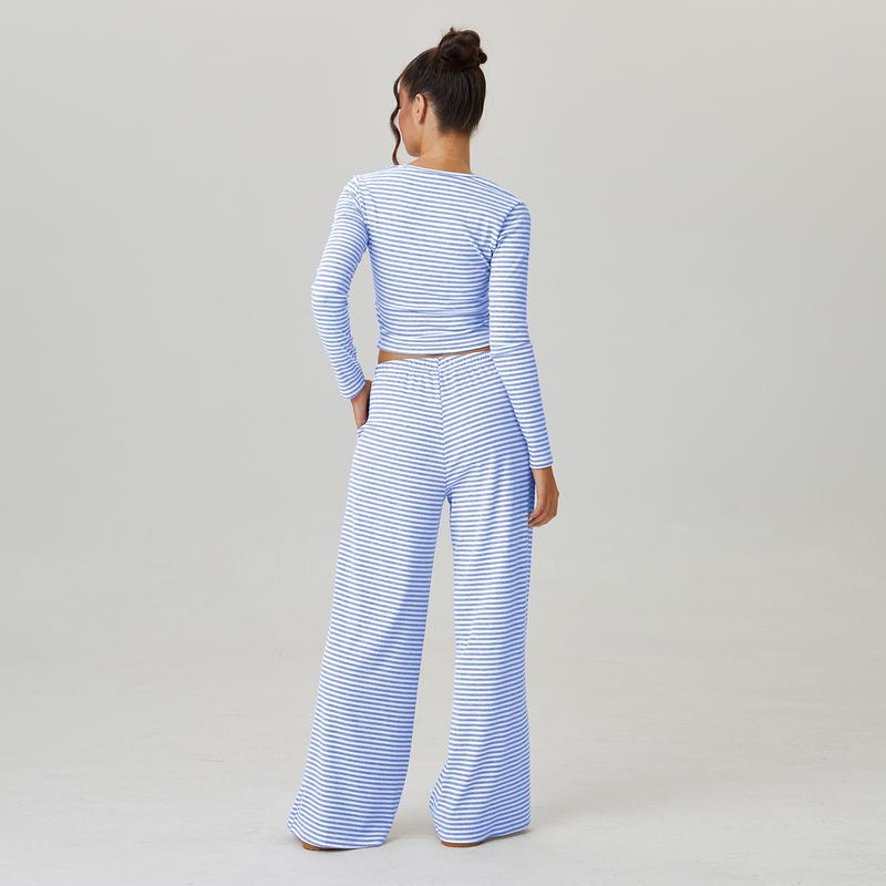 Ensemble de deux pièces décontracté pour femme : haut court à rayures à col carré et manches longues, et pantalon large taille basse, tenues minimalistes, vêtements confortables pour femme