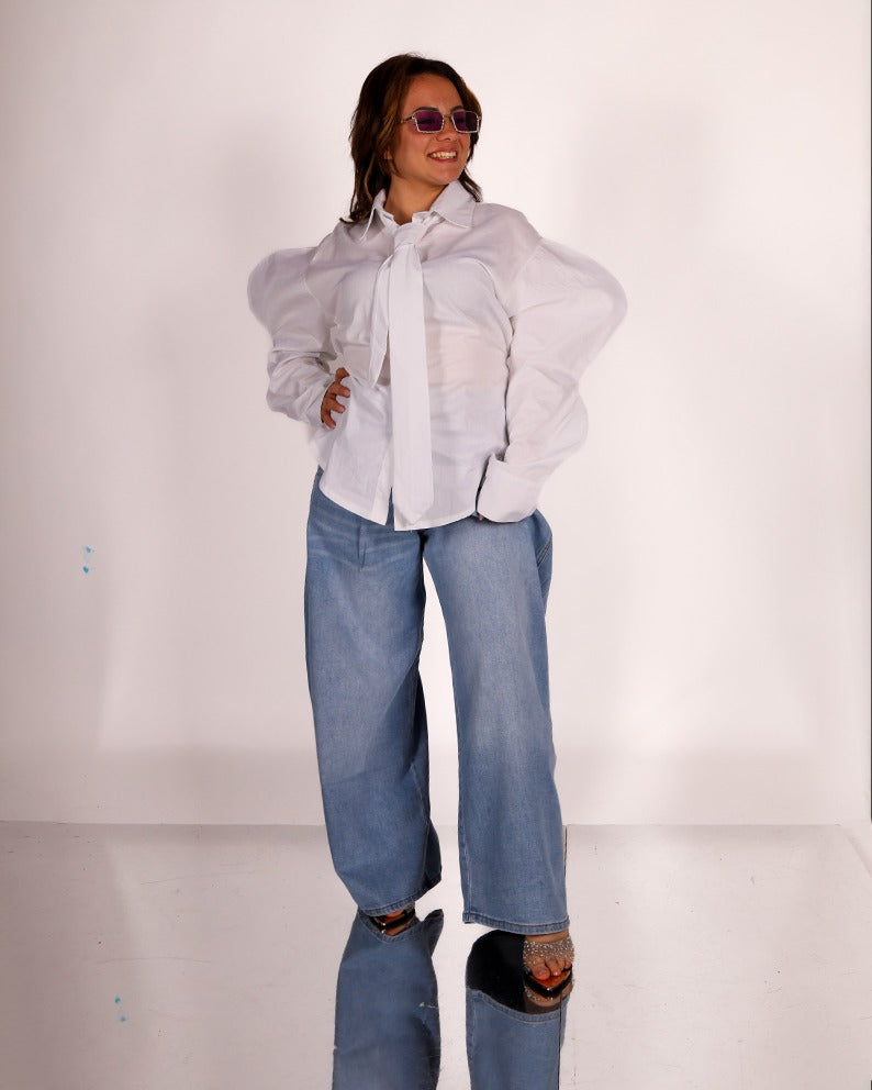 Camicia Sbuffo Cravatta