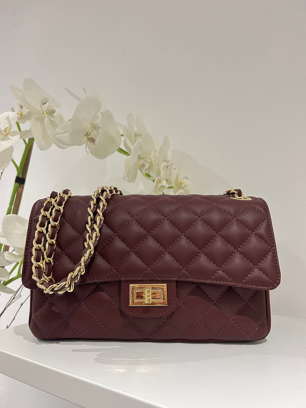 Grand Sac à Main Matelassé en Cuir Véritable avec Fermoir Tournant et Anse Chaîne (8 Couleurs)