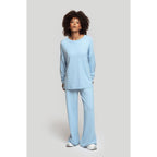 Completo due pezzi in maglia: T-shirt a maniche lunghe, girocollo, pantaloni con elastico in vita, maglia di medio spessore, comodo e versatile, abbigliamento femminile, adatto all'uso quotidiano, specialmente per i cambi di stagione.