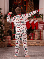Pyjamas à manches longues assortis pour toute la famille avec imprimé sapins et voitures de Noël, et chaussettes de Noël multicolores