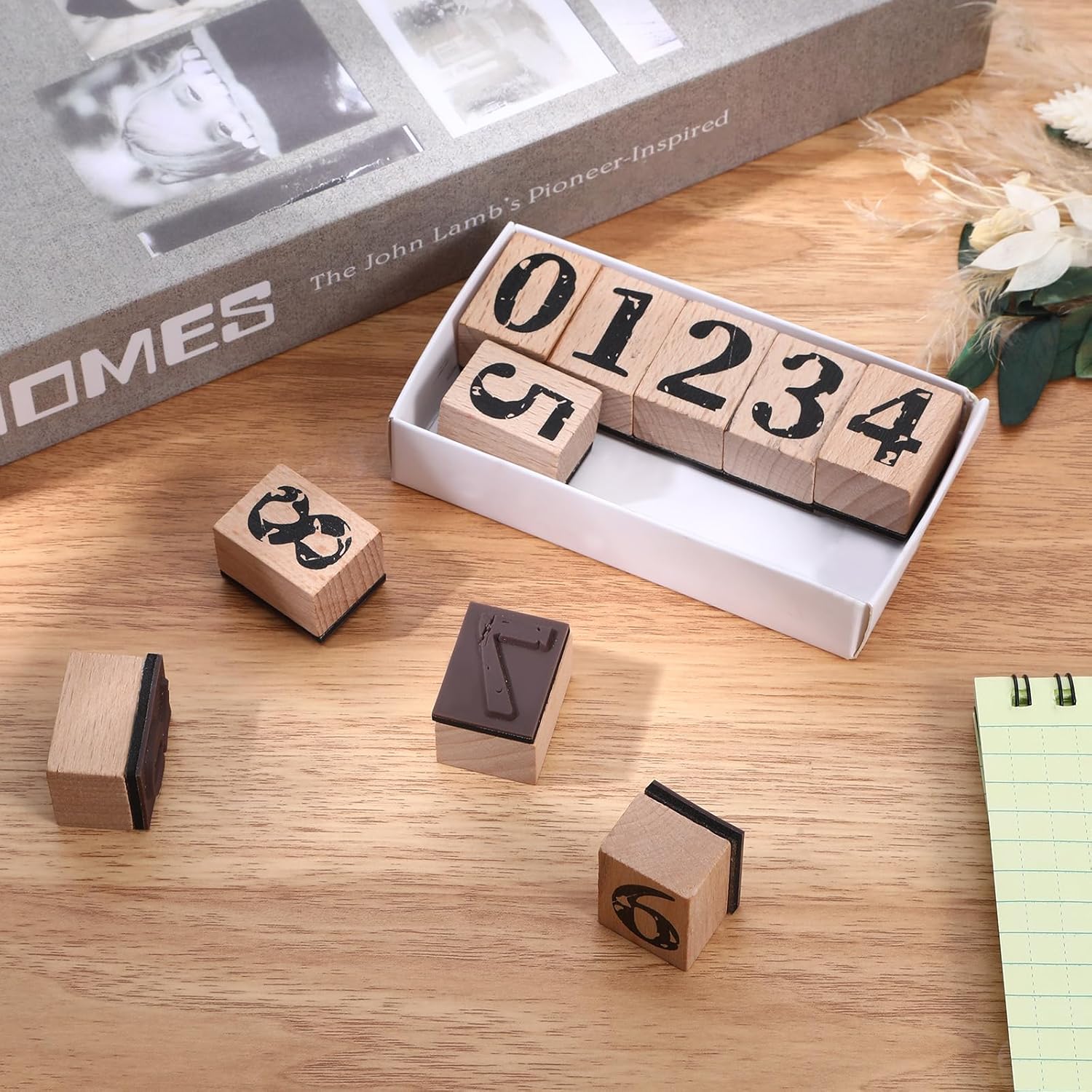 10 Pcs Number Stamps Set, Wooden Number Rubber Stamps 0-9 with 2 Colors Stamp Pad, Craft Ink Digits Stamp for Calendar Scrapbooking Card Making DIY Crafting Back to School Supplies Gifts