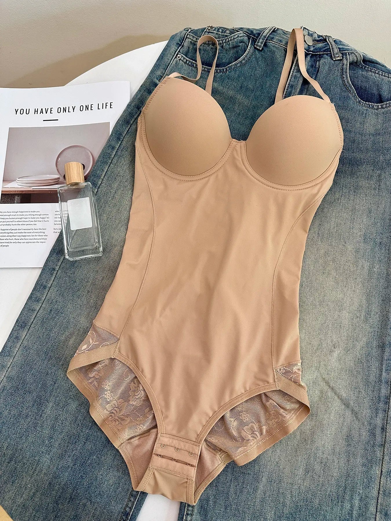 Ensemble Bodysuit Amincissant Froncé Patchwork Décolleté en V Profond pour Femme XS-XXL, Sous-vêtements & Lingerie Décontractés Toutes Saisons, Conception en Dentelle Contrastante