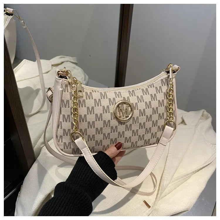 Borsa a mezzaluna di tendenza per donna