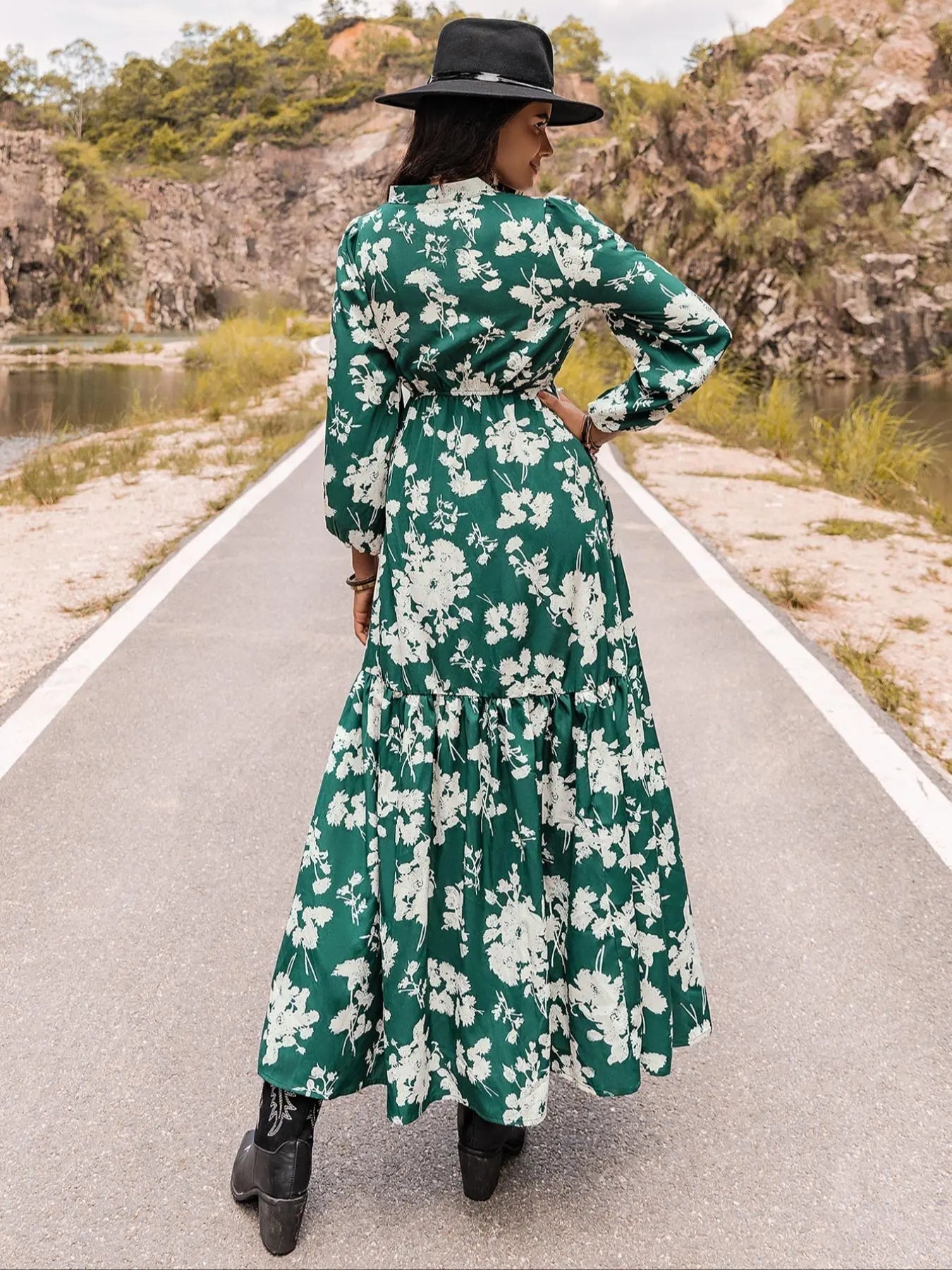Robe longue vintage trapèze à manches longues d'évêque, col cranté, imprimé floral et bordure brodée, style western pour femme, robes pour femmes