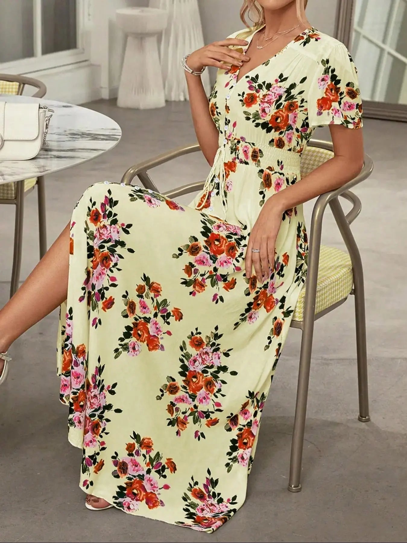 Vestito floreale con bottoni sul davanti da donna, vestito estivo a maniche corte in stile francese boho, abbigliamento da donna per vacanze al mare