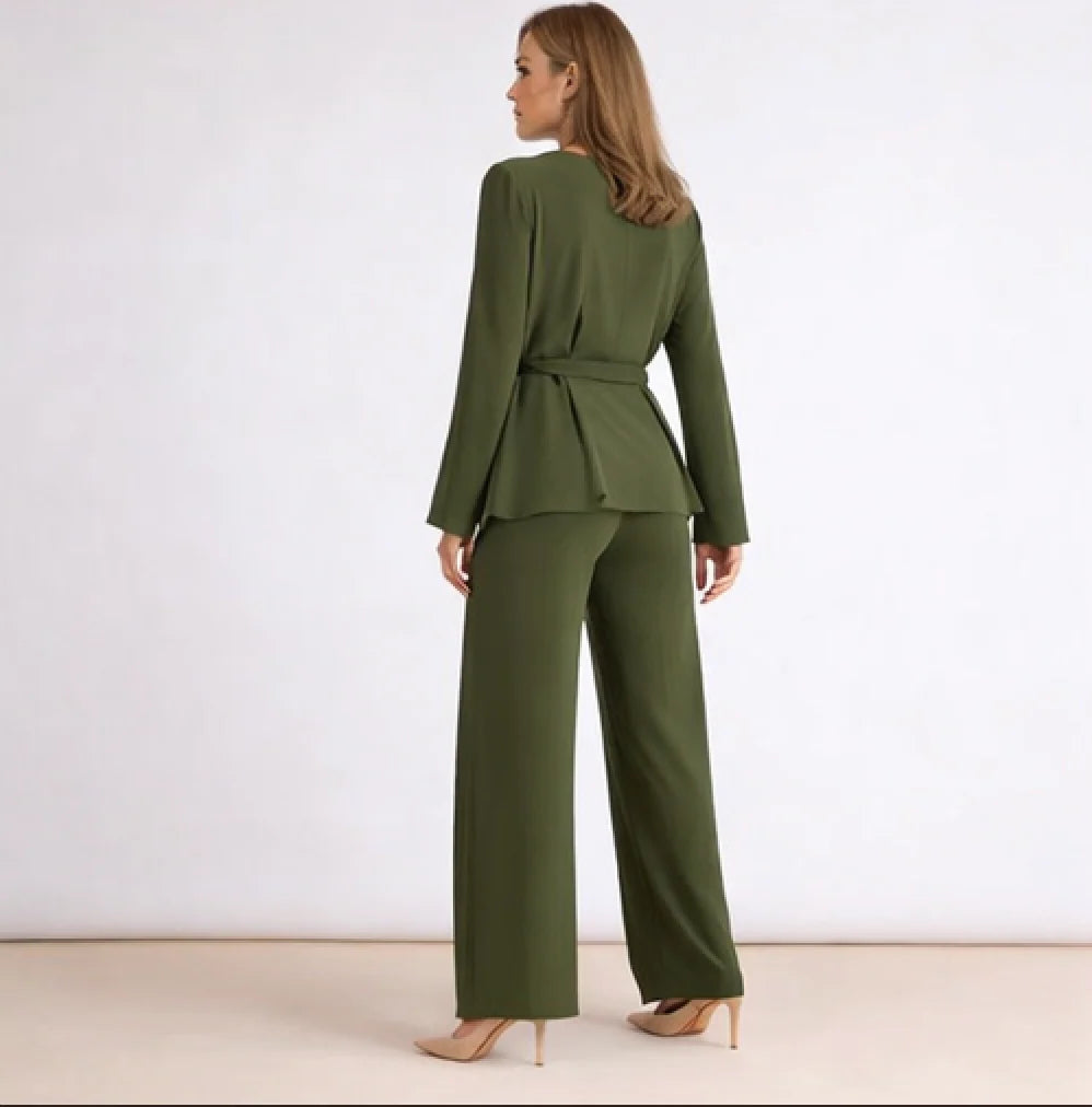 Ensemble pantalon et haut cache-cœur