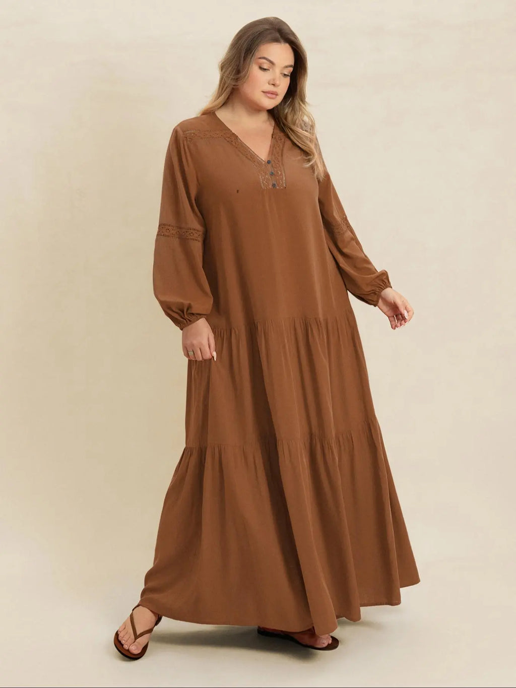 【Grande taille】 Robe longue unie à col en V et manches longues, Robe bohème modeste pour le quotidien, les vacances et les voyages, Vêtements grande taille pour femmes toutes saisons