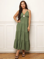 Robe longue à bijou et grands volants