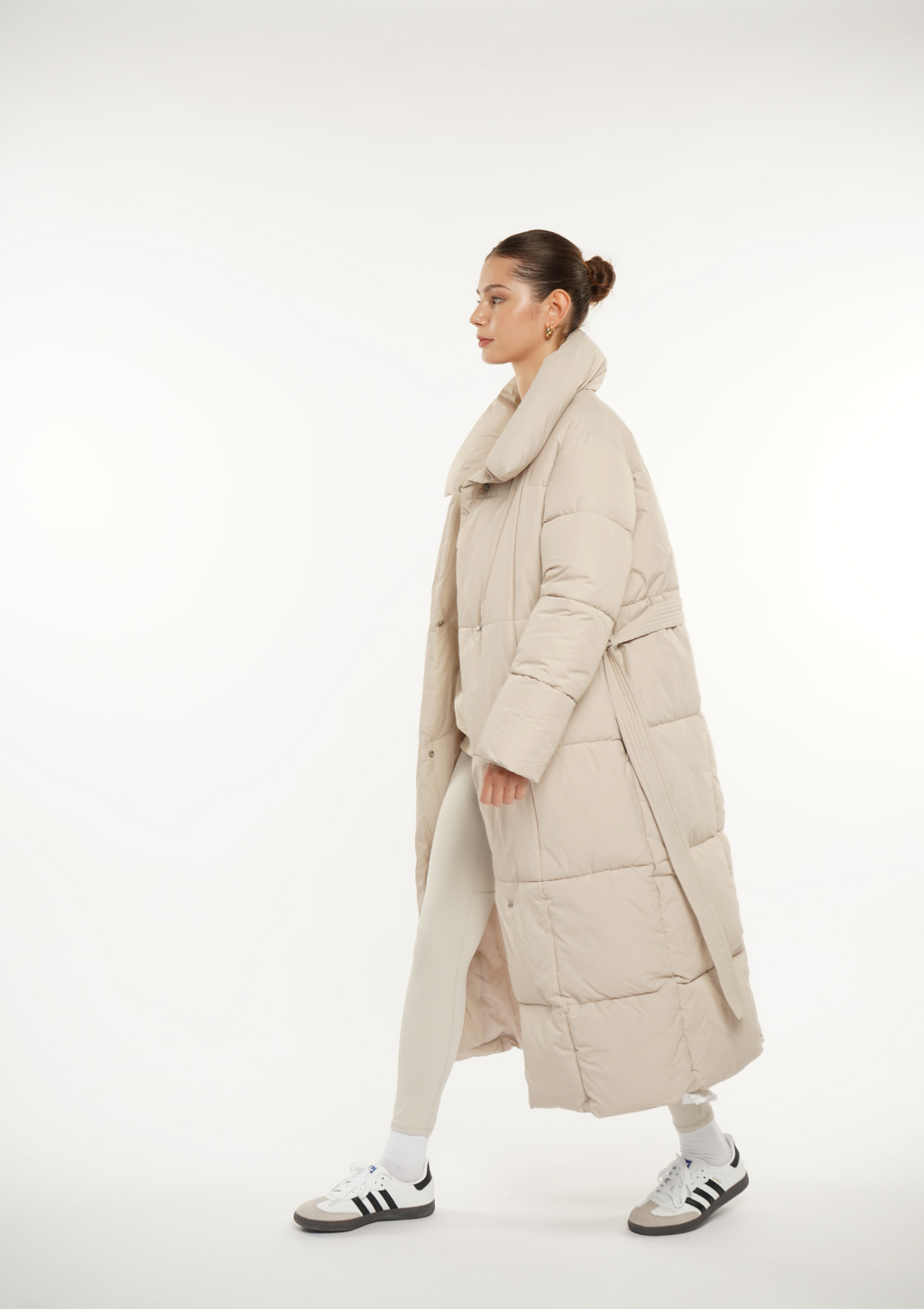 Veste longue boutonnée ceinturée, déperlante