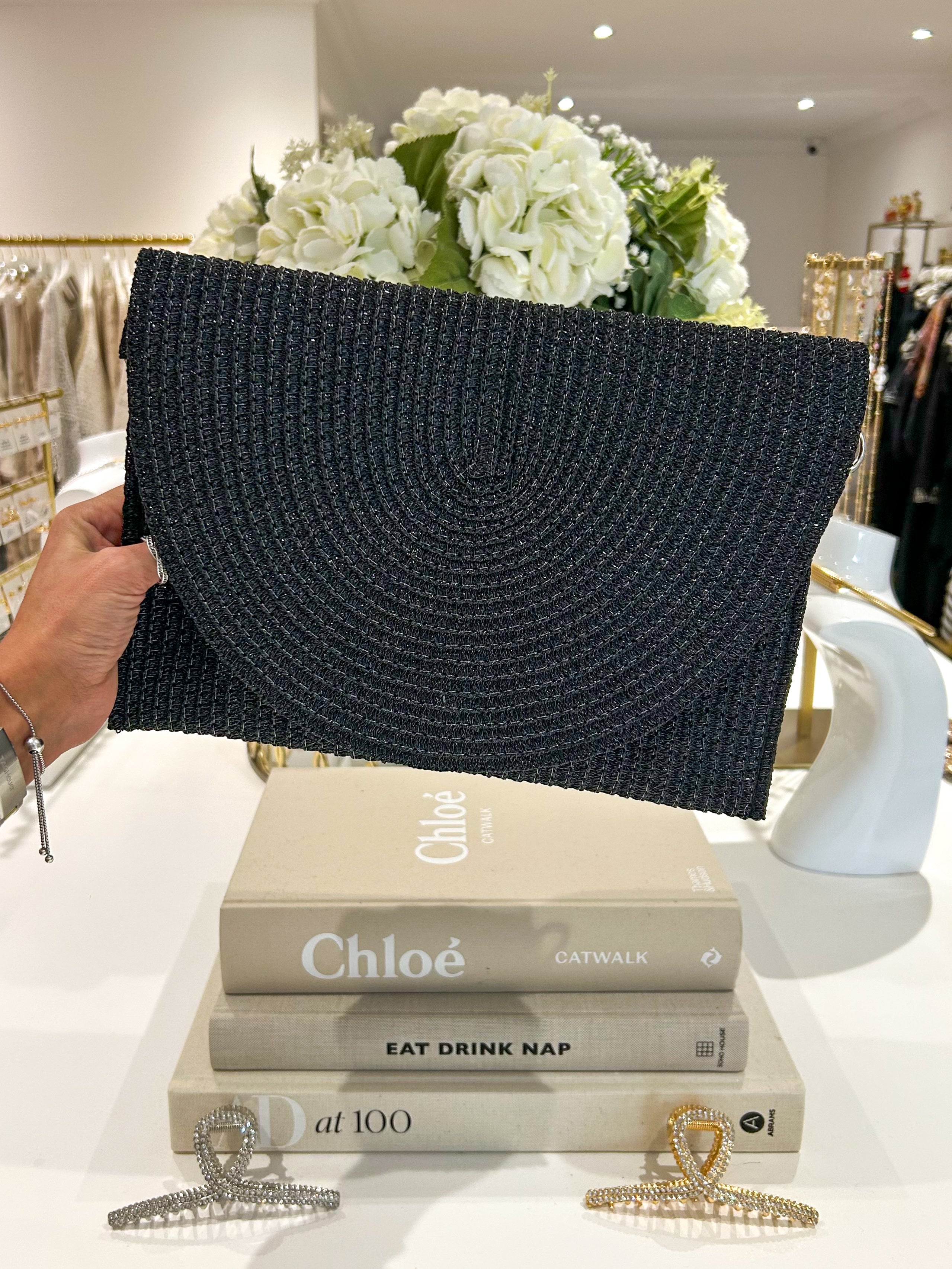 Pochette tressée (4 coloris)