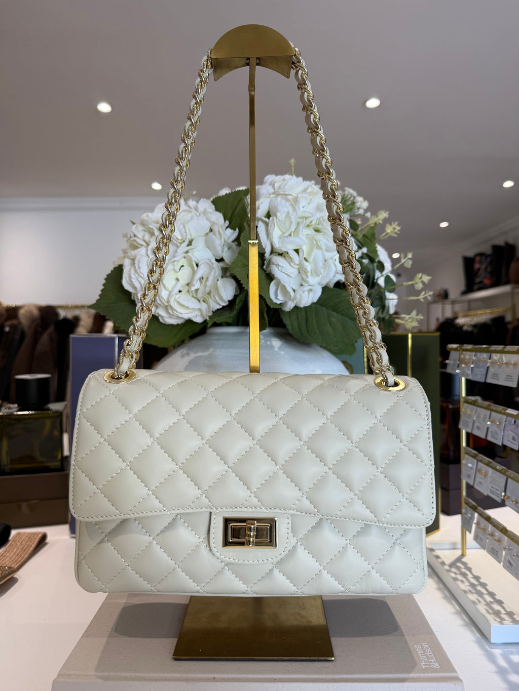 Grand Sac à Main Matelassé en Cuir Véritable avec Fermoir Tournant et Anse Chaîne (8 Couleurs)