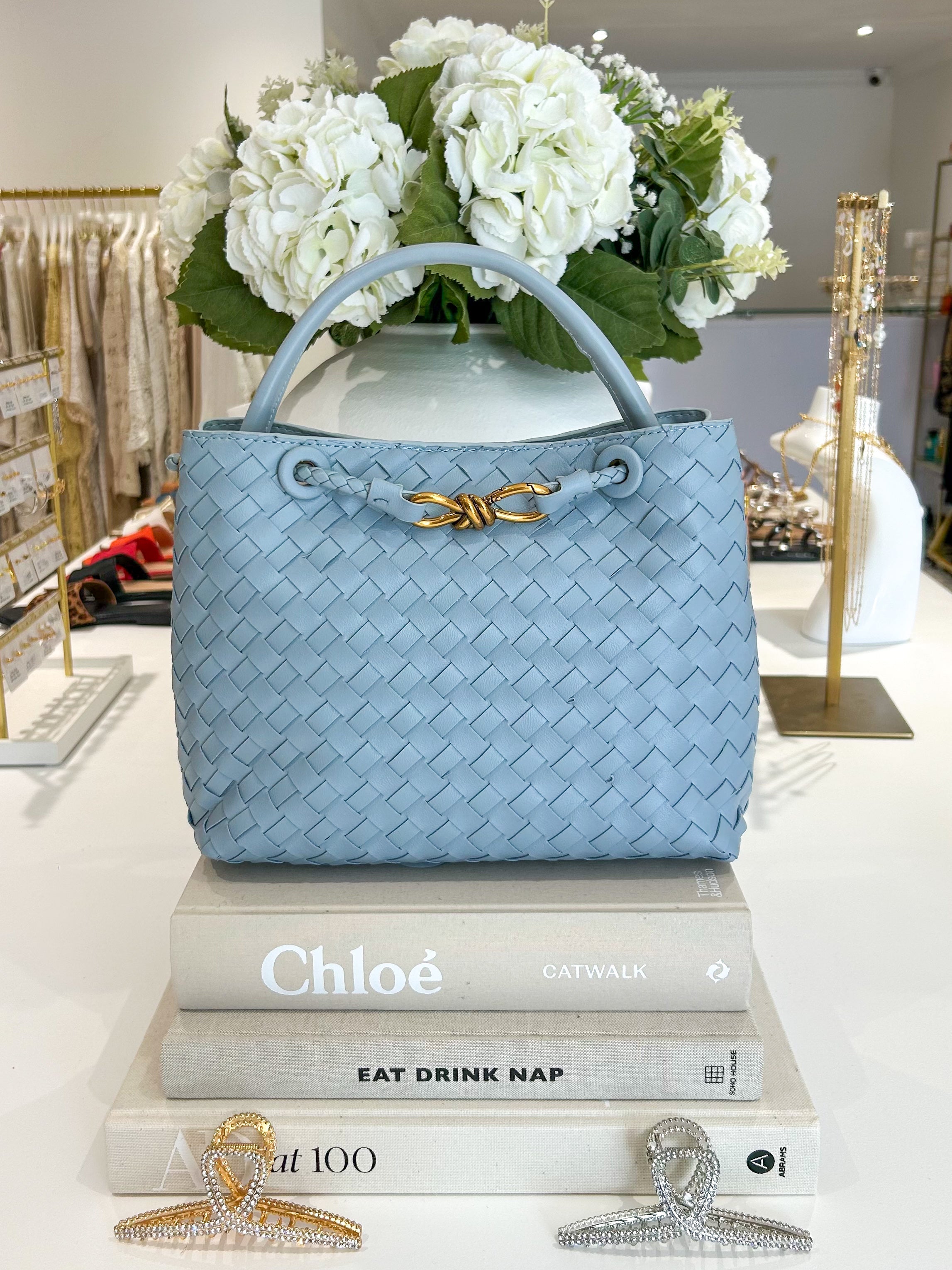 Sac à main de créateur avec détails dorés infinis tissés (11 coloris)