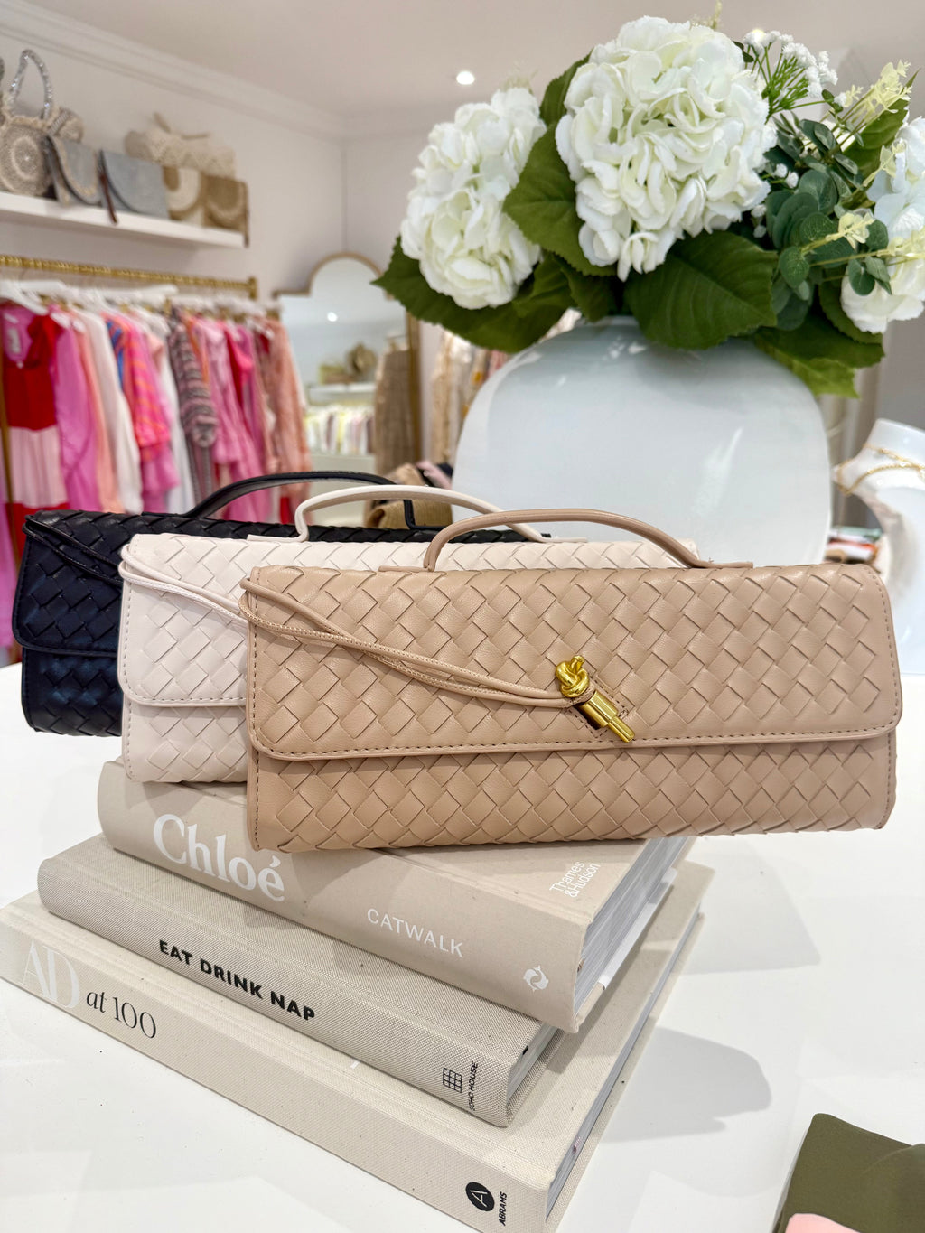 Borsa a pochette rettangolare intessuta con chiusura a barra dorata (15 Colori)