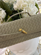 Borsa a pochette rettangolare intessuta con chiusura a barra dorata (15 Colori)