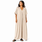 Robe longue, ample et fluide à col en V pour femme – chic et confortable pour l'été.