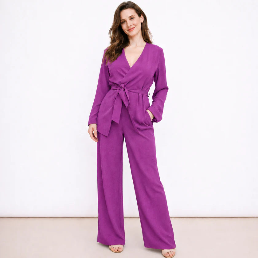 Completo pantalone e maglia incrociata