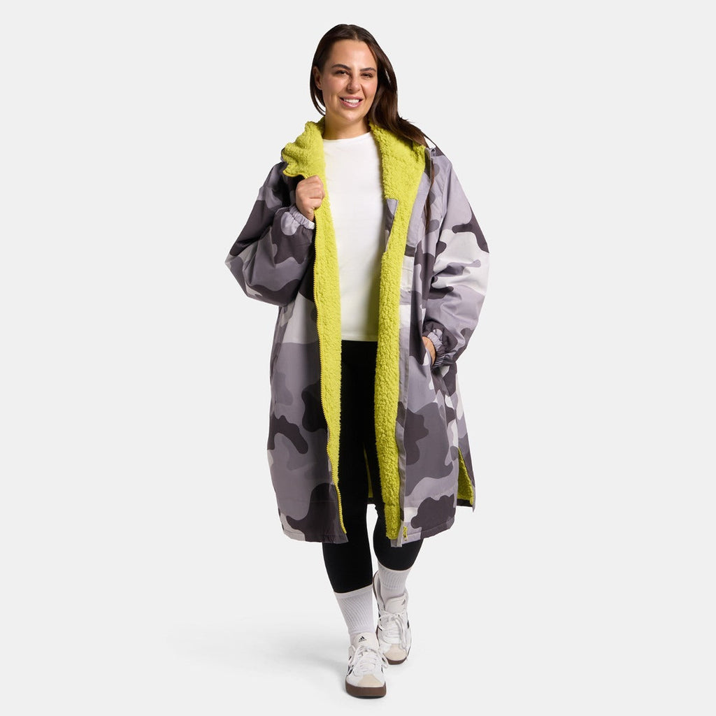 Peignoir de Séchage Imperméable Coupe-Vent, Robe de Changement Doublée Polaire Sherpa Douce, Manteau Veste à Capuche Surdimensionné à Manches Longues pour Enfants, Adultes, Hommes, Femmes, Surf, Plage, Natation, Restez au Sec