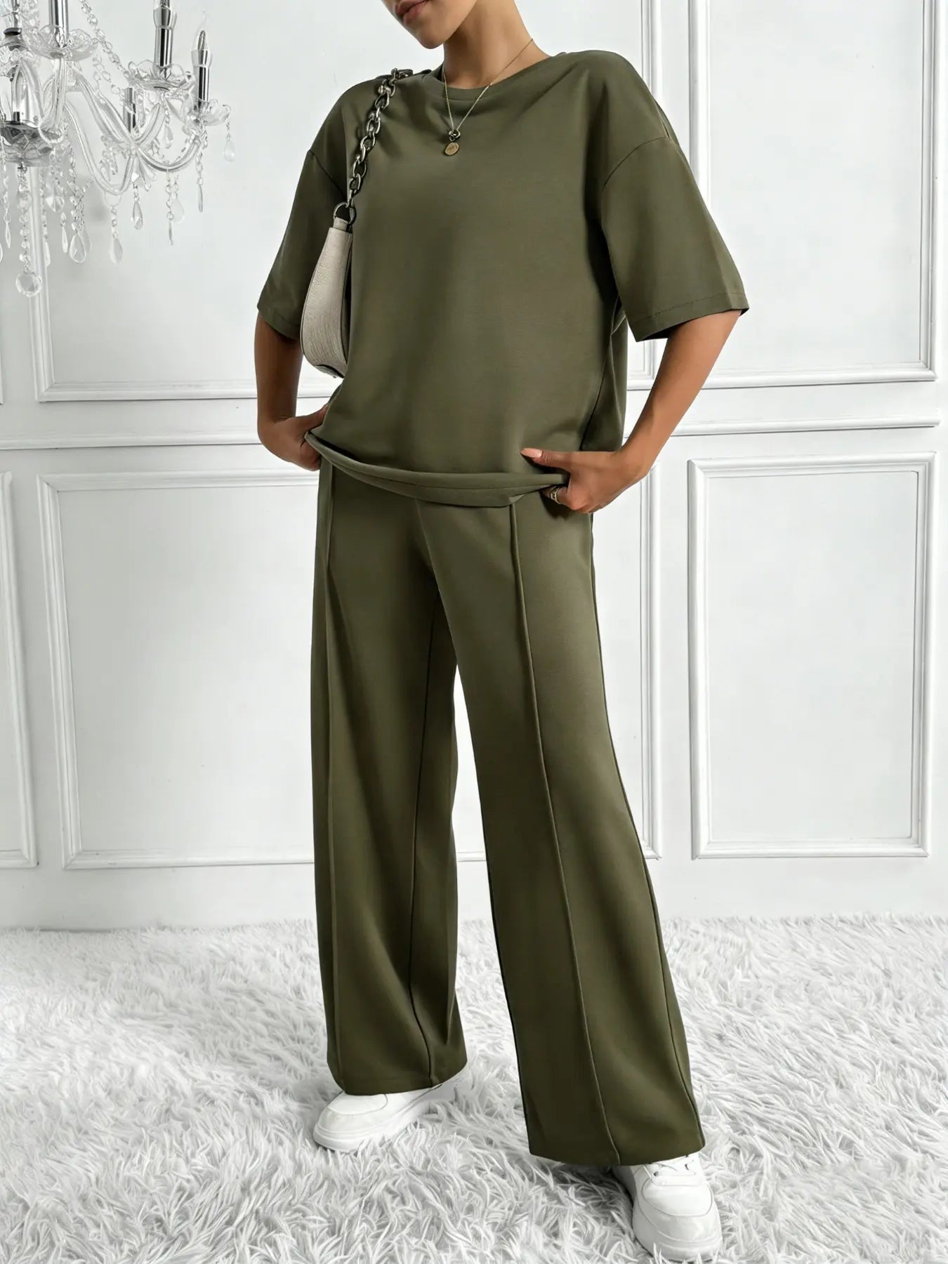 Ensemble deux pièces décontracté de couleur unie pour femme, ensemble coordonné ample et confortable pour le printemps et l'été, parfait pour le quotidien et le sport