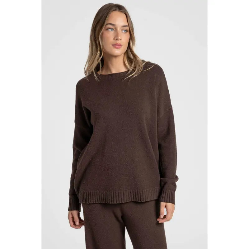 Completo due pezzi in maglia: T-shirt a maniche lunghe, girocollo, pantaloni con elastico in vita, maglia di medio spessore, comodo e versatile, abbigliamento femminile, adatto all'uso quotidiano, specialmente per i cambi di stagione.