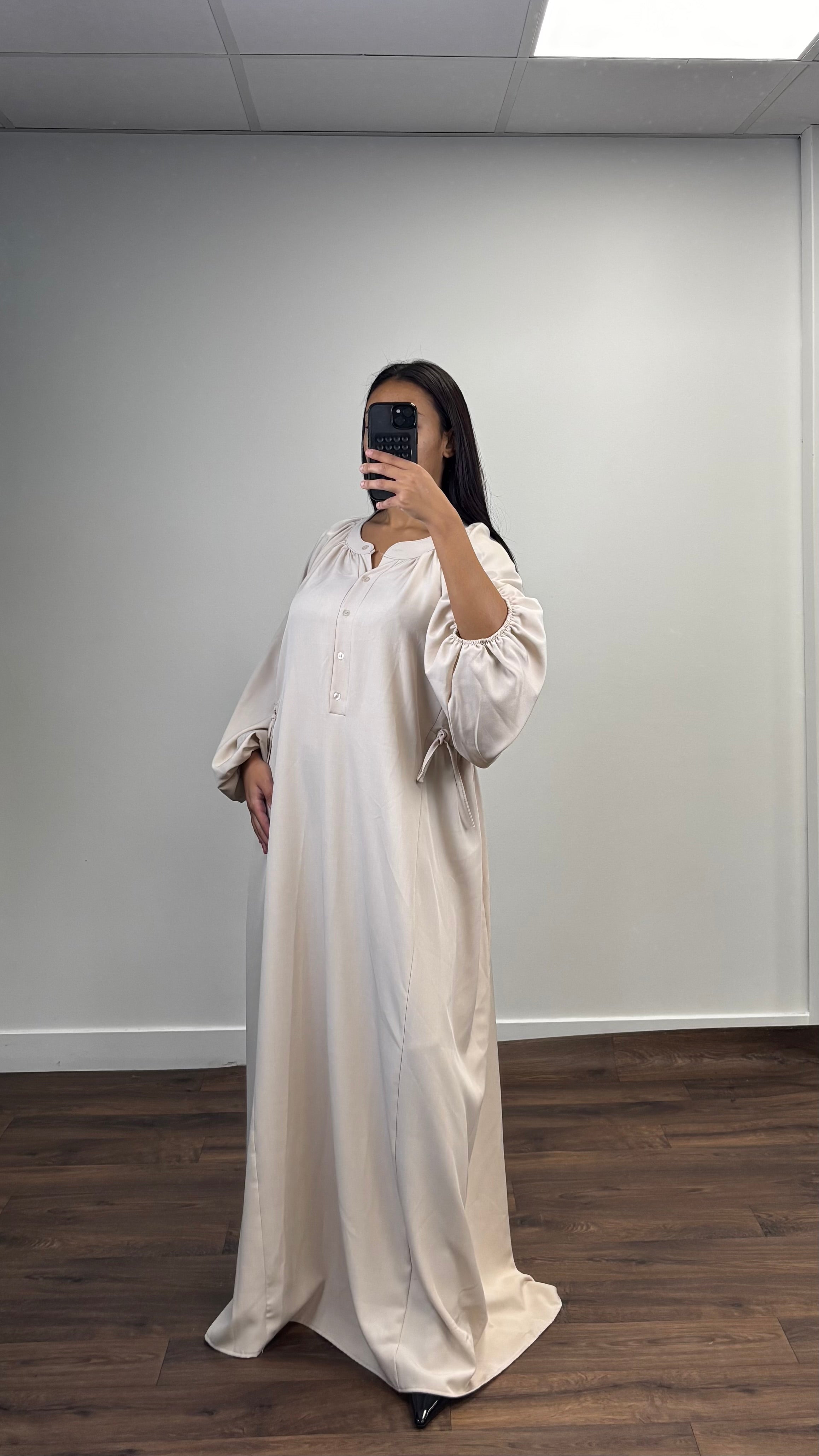Robe mastoura ou cintrée