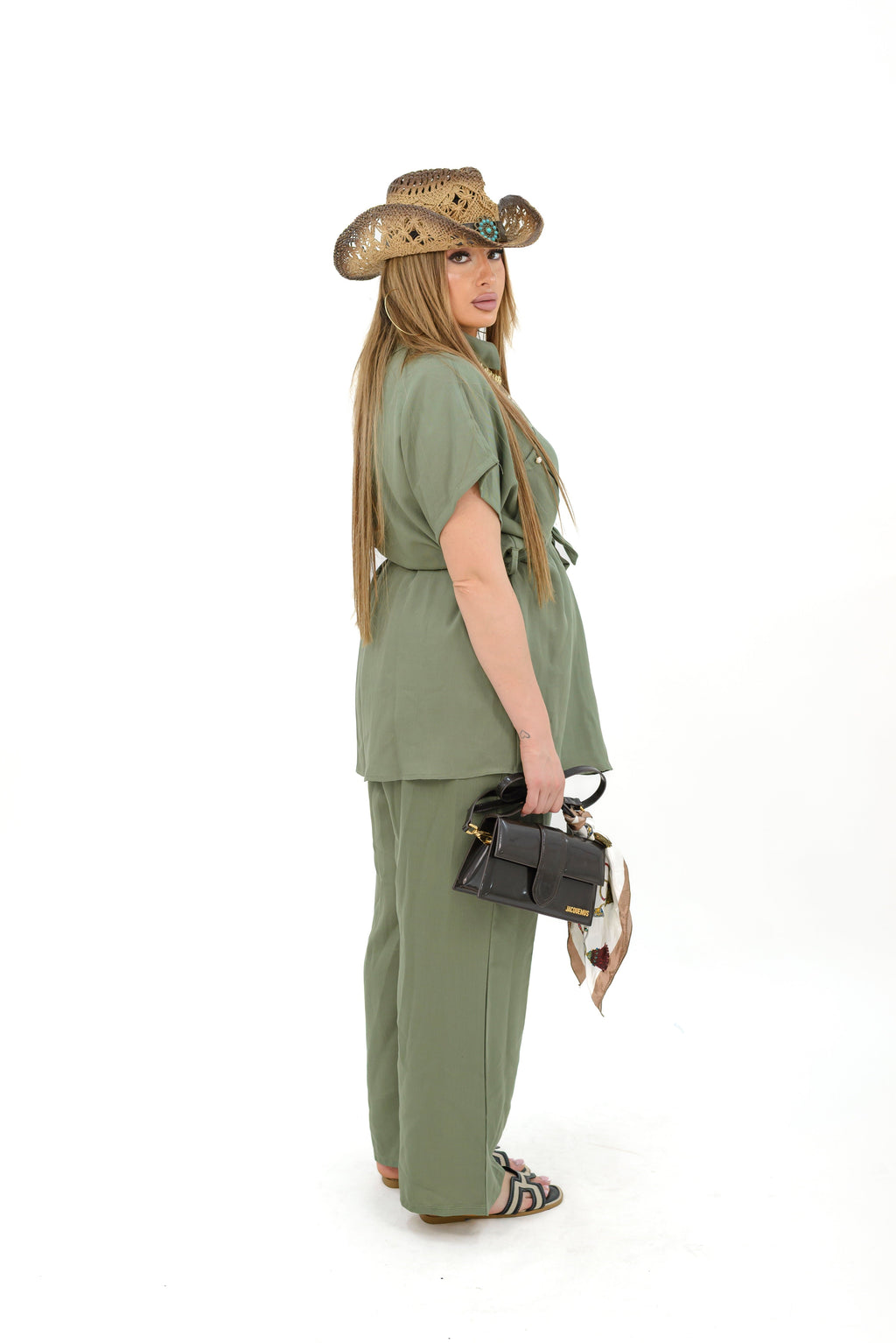 Coordinated Linen Angelica