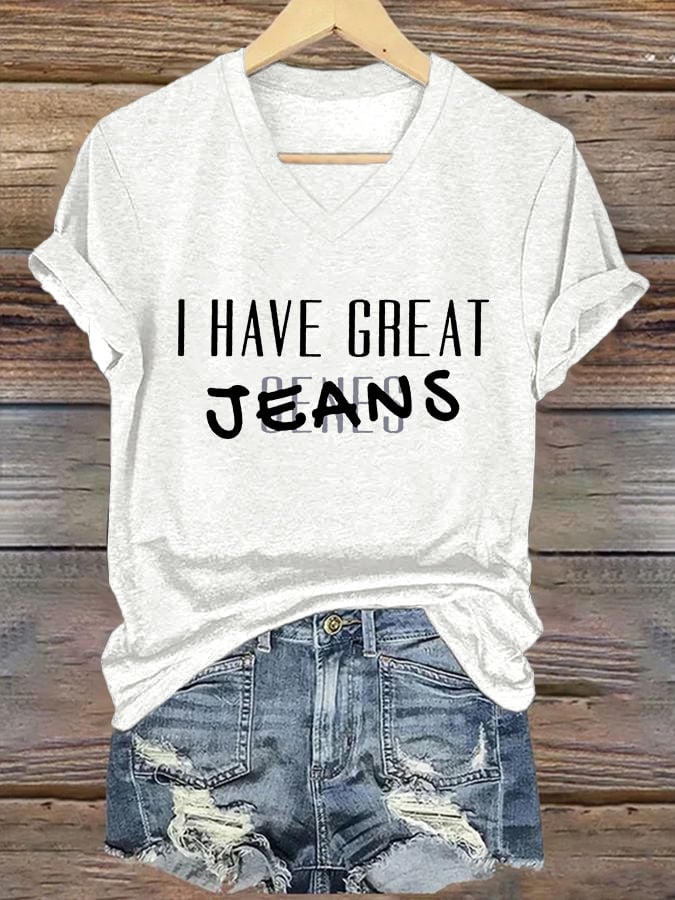 🔥Compra 3 e ottieni il 15% di sconto🔥T-Shirt vintage con scollo a V e stampa "I Have Great Jeans Genes"