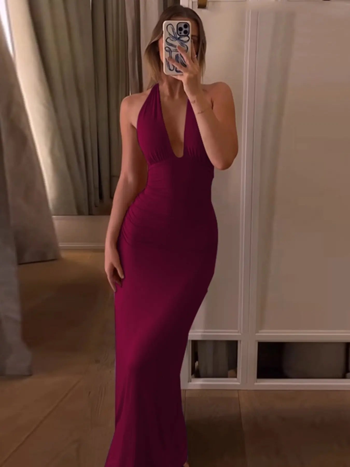 Robe moulante dos nu licou unie pour femme