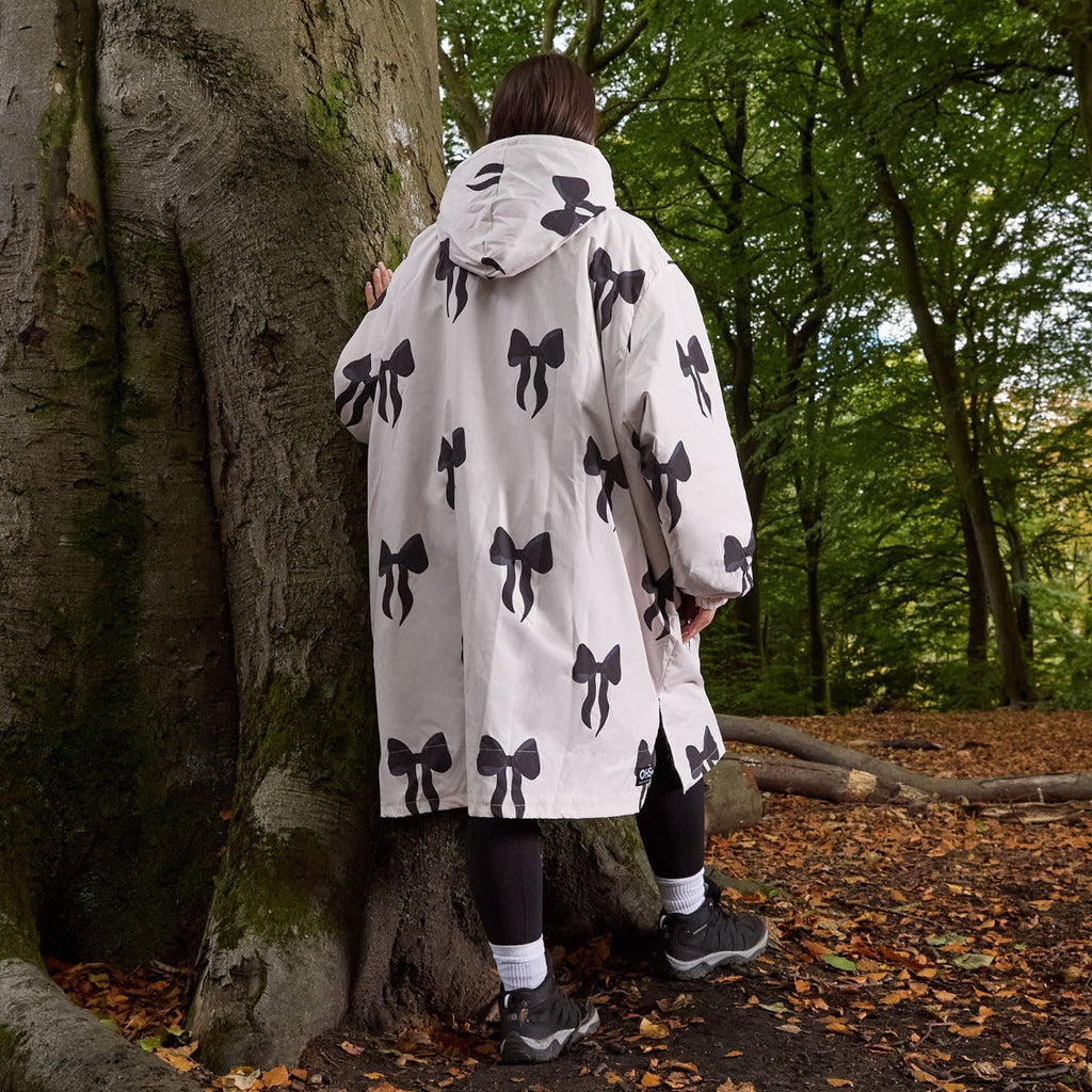Peignoir de Séchage Imperméable Coupe-Vent, Robe de Changement Doublée Polaire Sherpa Douce, Manteau Veste à Capuche Surdimensionné à Manches Longues pour Enfants, Adultes, Hommes, Femmes, Surf, Plage, Natation, Restez au Sec