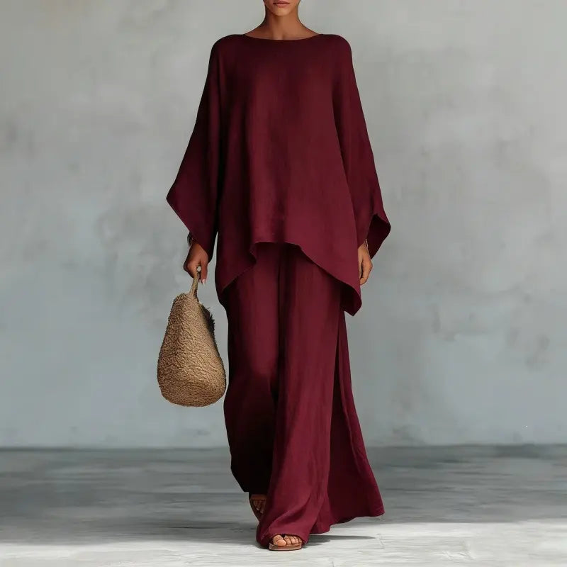Nuovo completo da donna: camicia ampia e pantaloni a gamba larga