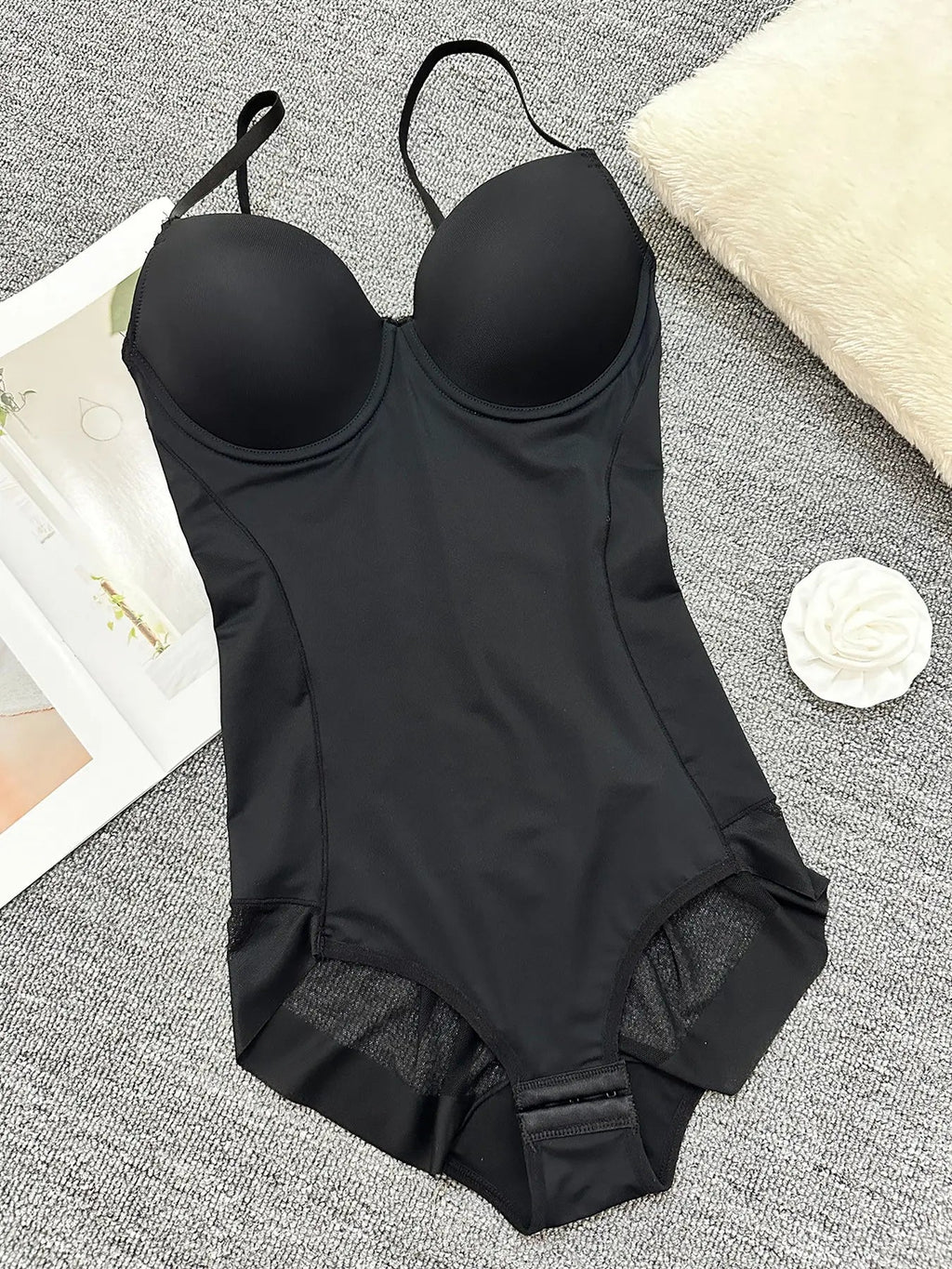 Ensemble Bodysuit Amincissant Froncé pour Femme, Design Fin Sans Bretelles, Parfait pour les Robes de Soirée, Sous-vêtement Confortable Toutes Saisons