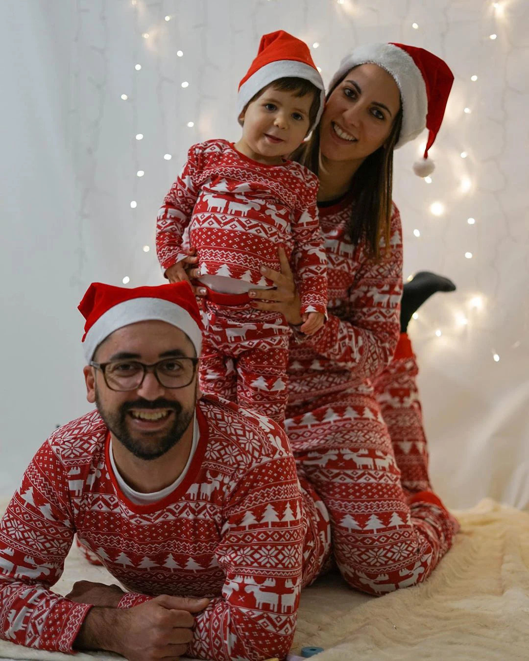 Pyjamas de Noël assortis rouges à manches longues pour toute la famille