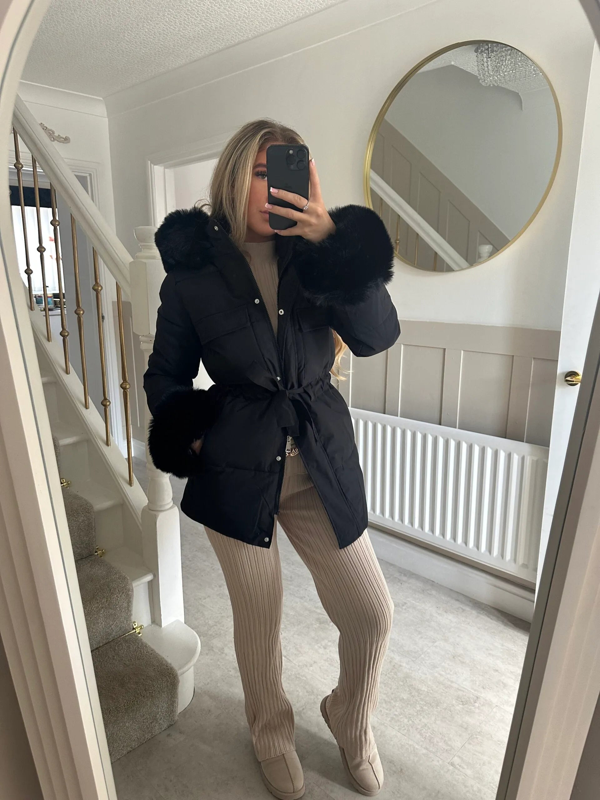 Manteau en fausse fourrure