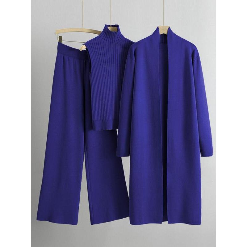 Ensemble trois pièces tendance : débardeur à col roulé en maille, pantalon large et cardigan long ouvert, vêtements décontractés pour femme