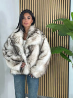 Giacca in finta pelliccia tinta unita da donna, cappotto casual a maniche lunghe con colletto per autunno e inverno, abbigliamento da donna per tutti i giorni, top carini