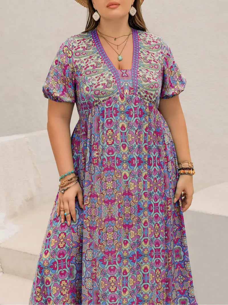Robe Courte Grande Taille Imprimée Fleurie à Manches Courtes